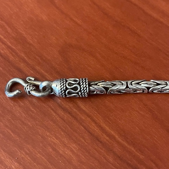 Vintage silver tone bracelet 8” - Picture 6 of 6